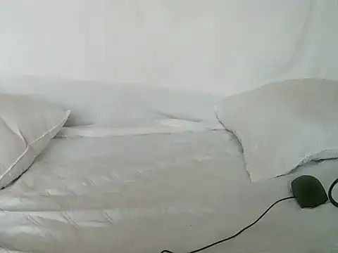 Nasty sweet ass online show from March 19, 2026, 4:27 am