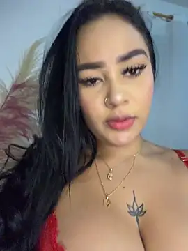 Luisa Fernandaa online show from June 14, 2026, 4:03 am