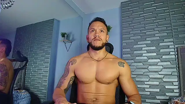 ARON TAYLER01 online show from February 25, 2026, 10:25 am