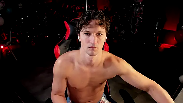 dirty-boss online show from December 3, 2025, 1:02 am