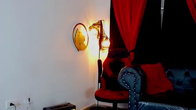 Snapshot of misslombana chatting on May 29, 2026, 5:38 am misslombana online show from May 29, 2026, 5:38 am