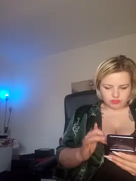 Snapshot of Ladykaos chatting on February 19, 2025, 3:27 pm Ladykaos online show from February 19, 2025, 3:27 pm