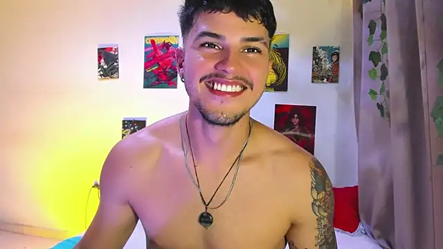 Nekoboy01 online show from January 21, 2025, 11:34 pm