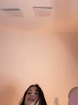 Im Valentina online show from February 8, 2025, 12:28 am