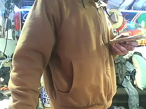 CloudDadddyyy420 online show from March 20, 2025, 5:36 pm