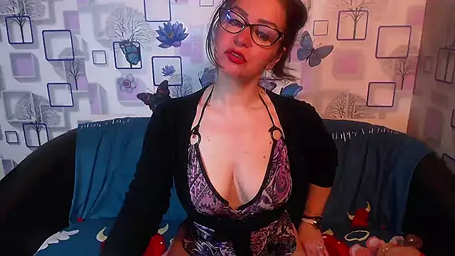 Snapshot of milfsexy chatting on May 31, 2026, 9:05 am milfsexy online show from May 31, 2026, 9:05 am