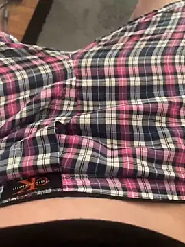 SweetBoy32 online show from April 27, 2026, 9:07 am