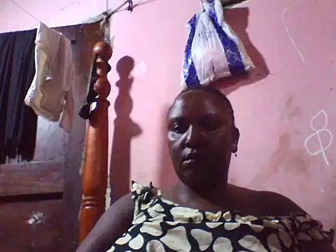 Snapshot of big_clits chatting on June 6, 2026, 6:29 am big clits online show from June 6, 2026, 6:29 am