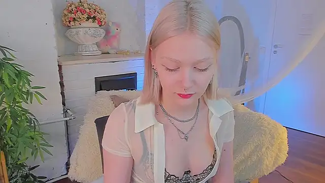 Snapshot of _Rude_Girl_ chatting on January 9, 2025, 2:29 pm Rude Girl online show from January 9, 2025, 2:29 pm