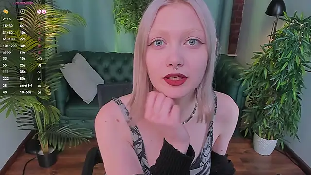 Snapshot of _Rude_Girl_ chatting on January 28, 2025, 6:28 pm Rude Girl online show from January 28, 2025, 6:28 pm