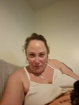 Wisie Cutie online show from January 1, 2025, 10:46 pm