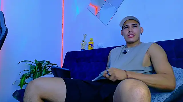 rick03 leto online show from October 27, 2025, 1:53 am