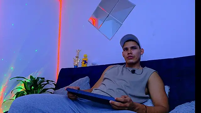 rick03 leto online show from October 30, 2025, 5:09 am