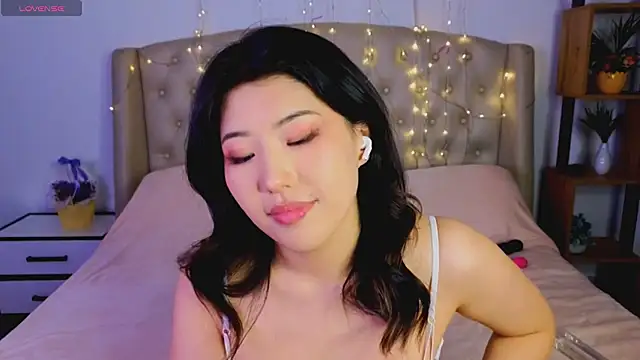 Wendy  Hills online show from March 16, 2025, 5:17 pm