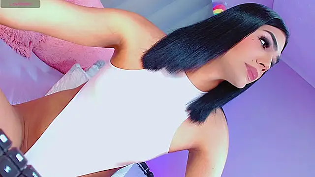 AiishaRose online show from April 17, 2026, 3:15 pm