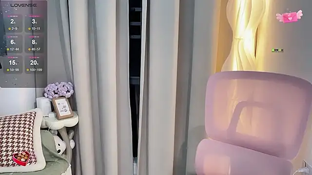 Mandy-- online show from September 13, 2025, 12:05 pm