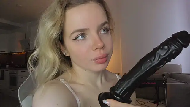 lit asella online show from December 17, 2024, 9:28 am