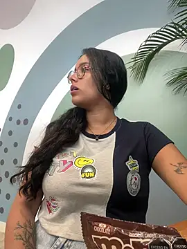 Annya-sweet online show from February 11, 2025, 2:46 pm