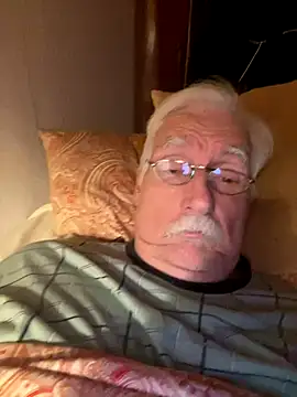 Steffibi1954 online show from November 11, 2025, 11:27 pm