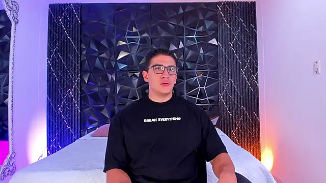 JeffDaltton online show from October 17, 2025, 8:33 pm