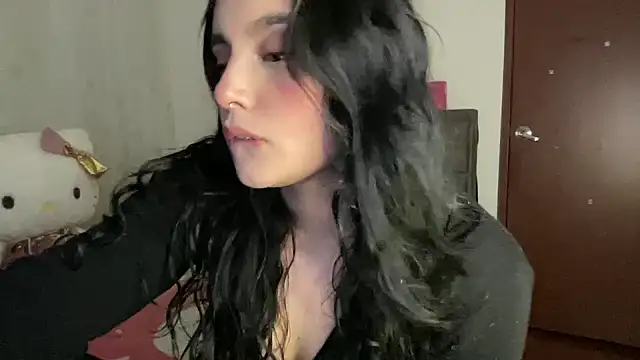 salome polaniiee online show from May 30, 2026, 5:04 am
