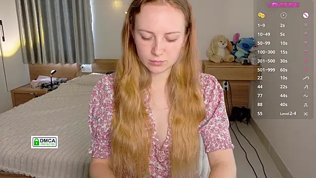 Snapshot of RedFires chatting on October 30, 2025, 7:32 am RedFires online show from October 30, 2025, 7:32 am