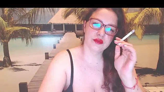 Queen  Natasha online show from June 20, 2026, 9:50 pm