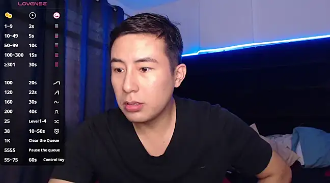 andrewmhilton  online show from March 12, 2025, 11:12 pm