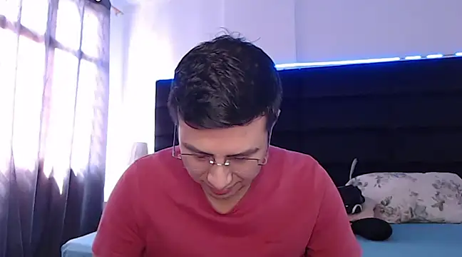 andrewmhilton  online show from March 15, 2025, 7:59 pm