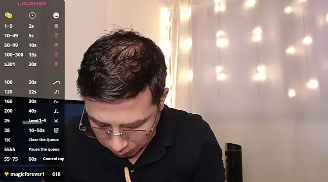 andrewmhilton  online show from March 17, 2025, 7:58 pm