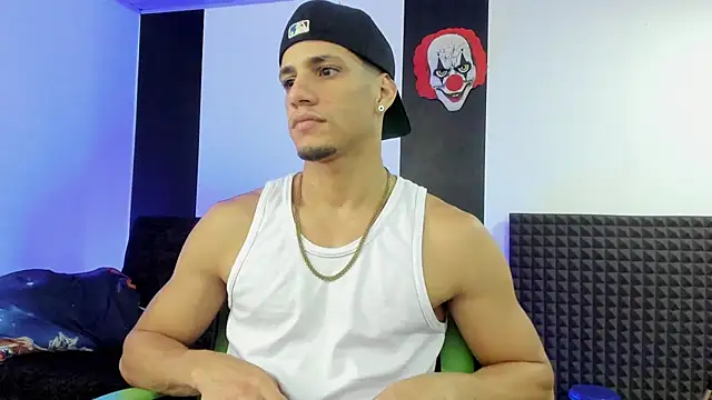 jhonnysnow17 online show from February 8, 2025, 8:09 am