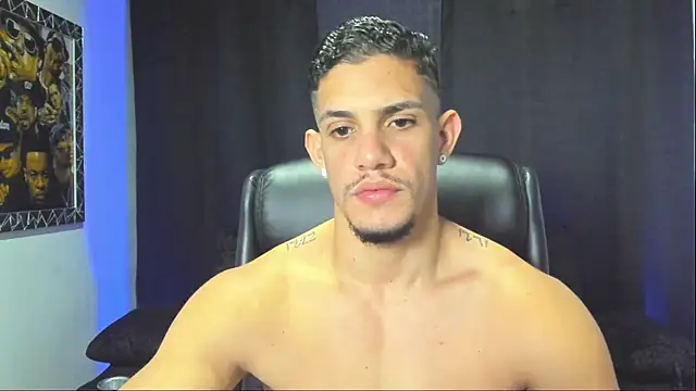 jhonnysnow17 online show from December 15, 2025, 12:59 am