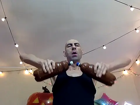 HandsomeAlfie online show from October 25, 2025, 6:43 am