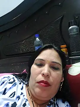 Poojabhabi101 online show from March 12, 2025, 6:40 am