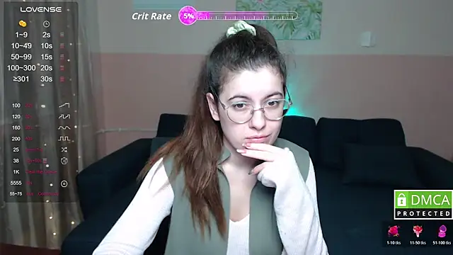 Aminabeatris online show from December 18, 2025, 6:30 am