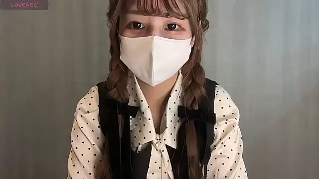 Snapshot of Ray-00 chatting on November 22, 2025, 2:38 pm Ray-00 online show from November 22, 2025, 2:38 pm