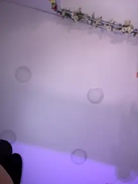 cute  cherry  online show from November 18, 2025, 8:46 pm