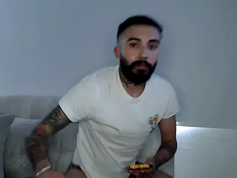 transgenderboy online show from January 15, 2026, 4:22 pm