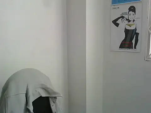transgenderboy online show from July 28, 2026, 1:43 pm