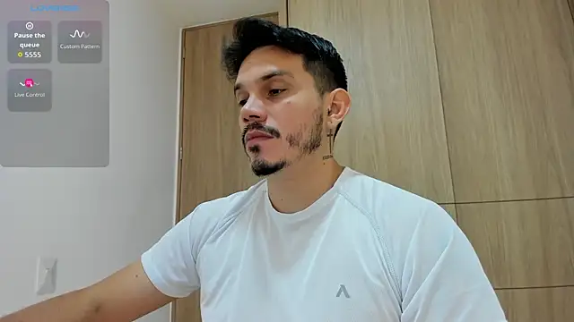 Snapshot of alejandro_stark chatting on November 16, 2025, 10:54 am alejandro stark online show from November 16, 2025, 10:54 am