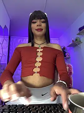 hurrencam online show from January 31, 2025, 1:02 pm