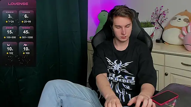 Vincent Strong online show from September 16, 2025, 1:56 pm