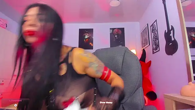 Snapshot of Kadarah chatting on October 16, 2025, 2:40 pm Kadarah online show from October 16, 2025, 2:40 pm