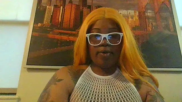 ShaBrimDaPornstar online show from November 3, 2025, 9:05 pm