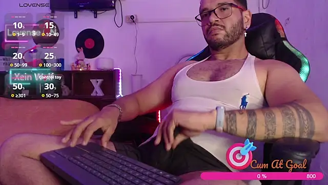 Xein WoIf online show from April 18, 2026, 2:48 am