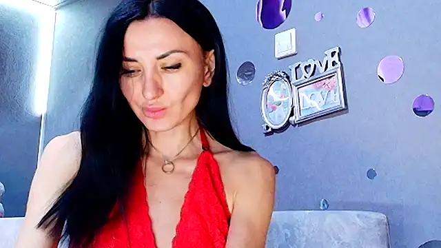 Snapshot of Siaconna chatting on February 6, 2026, 6:51 am Siaconna online show from February 6, 2026, 6:51 am