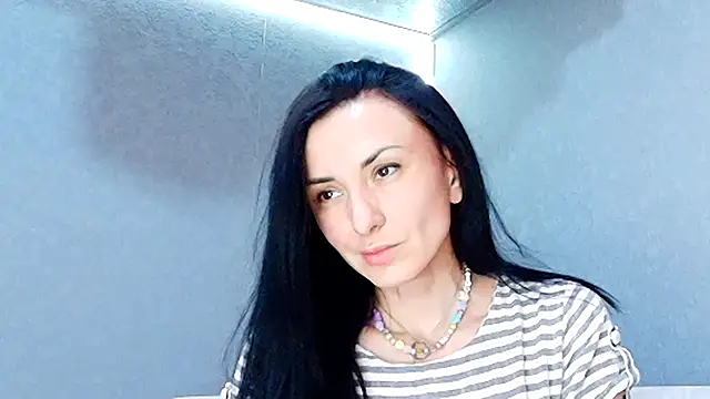 Siaconna online show from May 10, 2026, 10:20 am