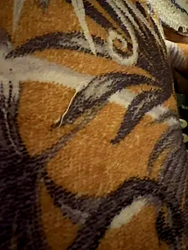 salumicha85 online show from December 19, 2025, 7:15 am