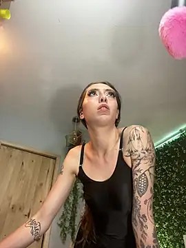 VickyJackson  online show from March 30, 2026, 12:22 am