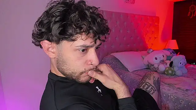 AbbyAndChris2 online show from April 14, 2026, 6:41 am